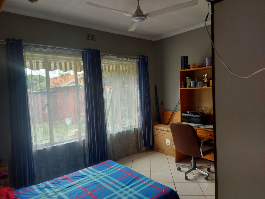 3 Bedroom Property for Sale in Oos Einde North West